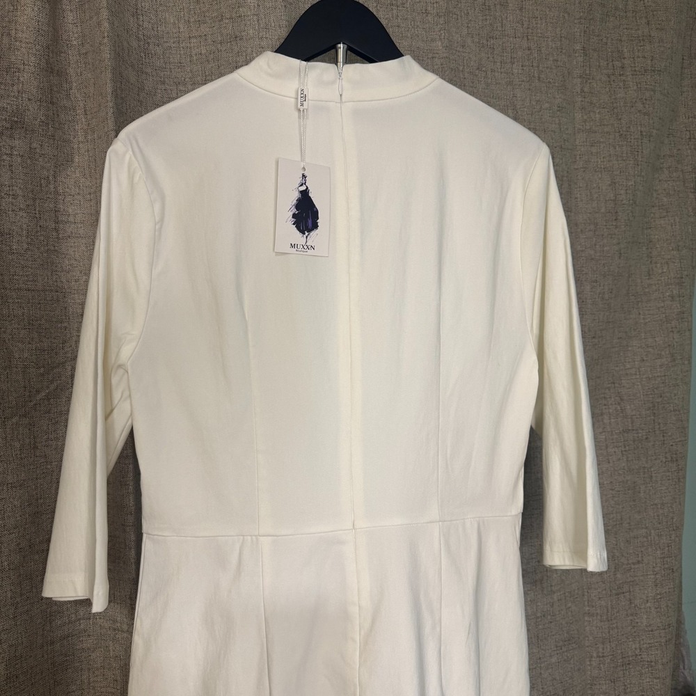 White Mock Neck Sheath Dress w Pockets Bow Detail‎ XXL NWT - Picture 3 of 13
